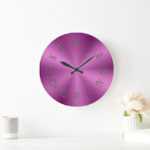 Helderroze metalen klok met Romeinse cijfers (Huis)