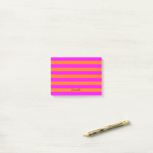 Helderroze Sinaasappels strepen met aangepaste lij Post-it® Notes (Op bureau)
