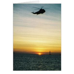 Helikopter op zonsondergang