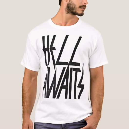 Hell Awaits T-shirt (Voorkant)