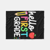 Hello First Grade Team 1st Grade Byck To School Te Fleece Deken (Voorkant (Horizontaal))