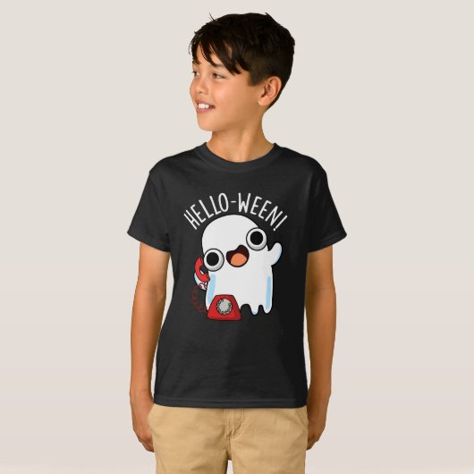 Hello-ween Funny Ghost Pun Dark BG T-shirt (Voorkant volledig)