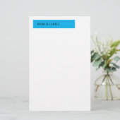 Hemelsblauw Witte Klassieke Elegante Eenvoud Briefpapier (Staand voorkant)