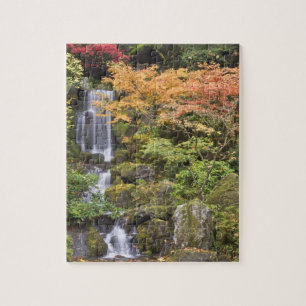 Hemelse watervallen en herfstkleuren legpuzzel