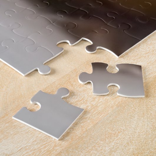 Hen, chien chiot ​ ​ et petit puzzle de poulet. (Côté)