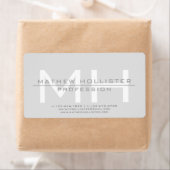 Heren met monogram, grijs zakelijk etiket (Insitu)