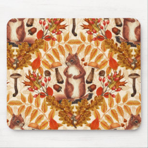 Herfst eekhoorn op off white muismat