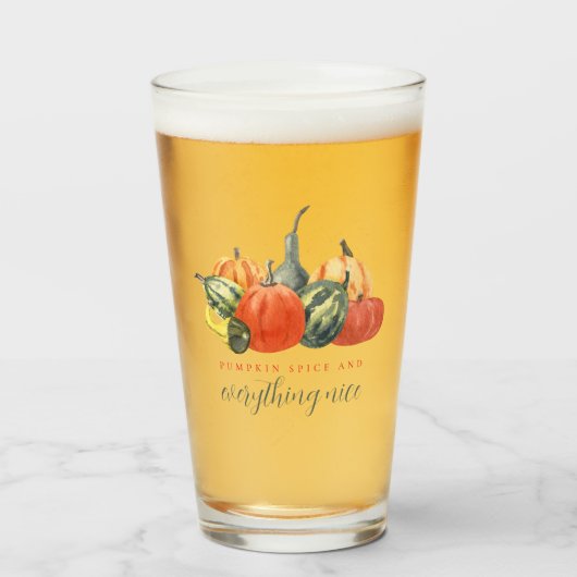 Herfst fete herfstfeest kleurrijke pompoenbier glas (Voorkant gevuld)
