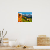 Herfst in een Dolomietenlandschap met een kerk Poster (Keuken)