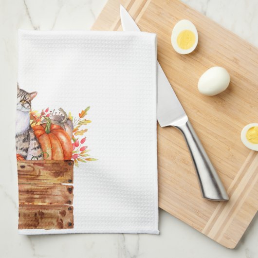 Herfst kat en pompoenen in doos theedoek (Quarter Fold)