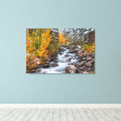 Herfst langs Bishop creek, Californië Canvas Afdruk (Insitu (Houten vloer))
