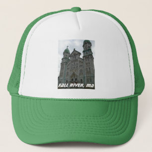 Herfst, Massachusetts Gothic Church Trucker Pet