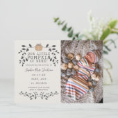 Herfst Onze kleine pompoengeboorte Baby Aankondigi (Staand voorkant)