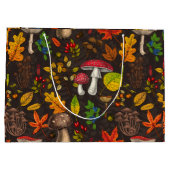 Herfst paddenstoelen, bladeren, noten en bessen op groot cadeauzakje (Achterkant)