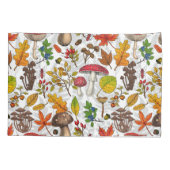 Herfst paddenstoelen, bladeren, noten en bessen op kussensloop (Achterkant-Links)