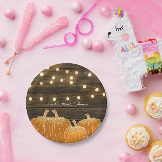 Herfst Pumpkins & String Lights Rustic Vrijgezelle Papieren Bordje (Feest)