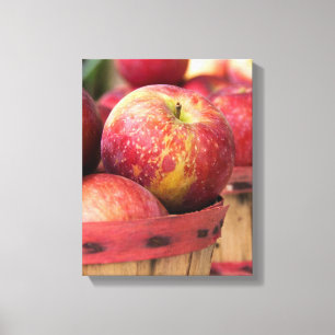 Herfst rode appels in mand canvas afdruk