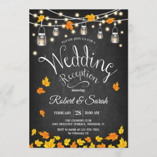Herfst roestige trouwreceptie met krijtbord kaart