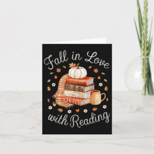 Herfst verliefd op het lezen van boek herfstpompoe kaart