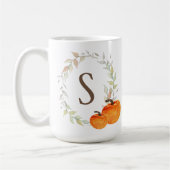 Herfst Wreath en Pumpkin Monogrammed Koffiemok (Links)