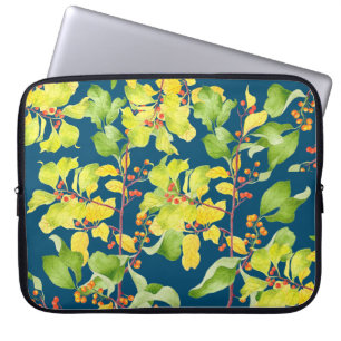 Herfstbessen op een laptophoes laptop sleeve