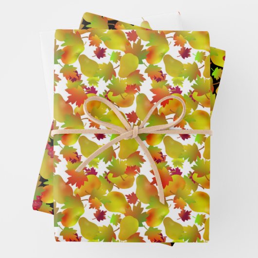 Herfstbladeren en vruchteninpakpapier inpakpapier vel (In situ)