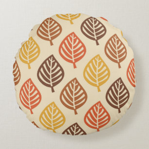Herfstbladpatroon in herfstkleuren rond kussen
