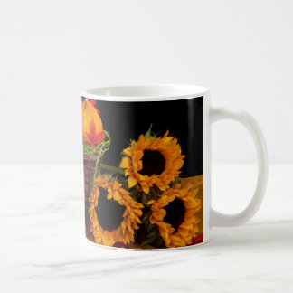 Herfstbloemendecoratie Koffiemok