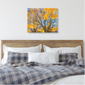 Herfstbomen in het stadsbeeld canvas afdruk (Insitu (Slaapkamer))