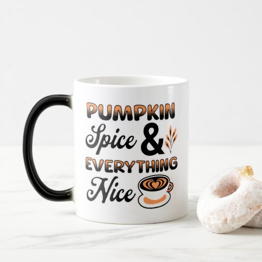 Herfstkleuren | Pompoenkruid en alles leuk Magische Mok (Met donut)