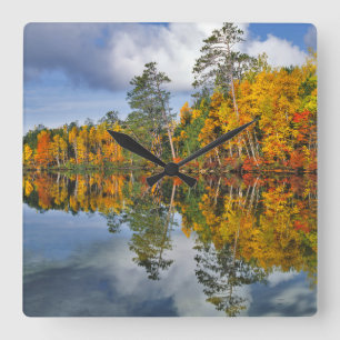 Herfstvijverreflecties, Maine Vierkante Klok