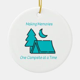 Herinneringen maken Eén camping tegelijk op een Keramisch Ornament