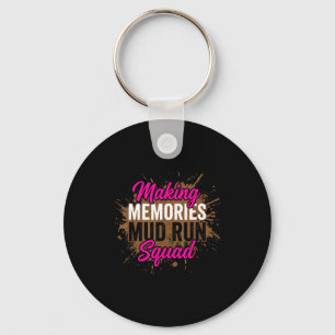 Herinneringen maken modderloop squad moddermeisje sleutelhanger