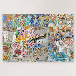 Herinneringen. Park Güell. Geweldige mozaïek. De Legpuzzel