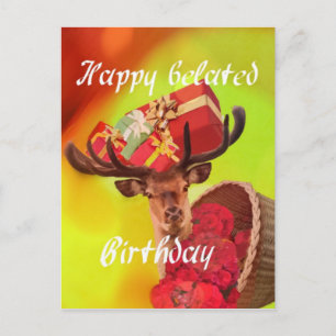 Herten met geschenken in de late verjaardag. briefkaart