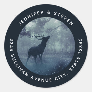 Herten met gewei in een schaduwrijk bos - Adres Ronde Sticker