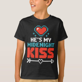 Hes My Midnight Kiss Happy New Year Matching Coupl T-shirt