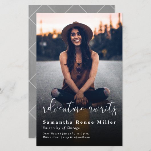 Het Adventure van de begroting wacht het Afstudere (Voorkant / Achterkant)