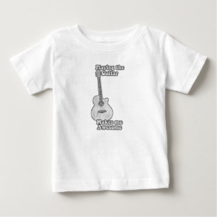Het afspelen van de gitaar maakt me geweldige.