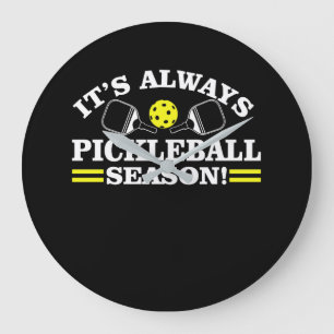 Het altijd Pickleball-seizoen Funny Shirt Grote Klok