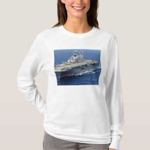 Het amfibieschip USS Peleliu T-shirt
