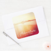 Het avontuur is er vierkante sticker (Envelop)