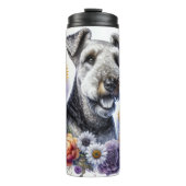 Het bloemenavontuur van de Airedale Terrier Thermosbeker (Voorkant)