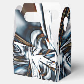 Het breken van roestvast en knipsel en slagen bedankdoosjes (Geopend)