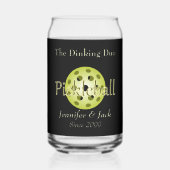 Het Dinking Duo of Dude Pickleball Ball Beer Blikvorm Glas (Achterkant)