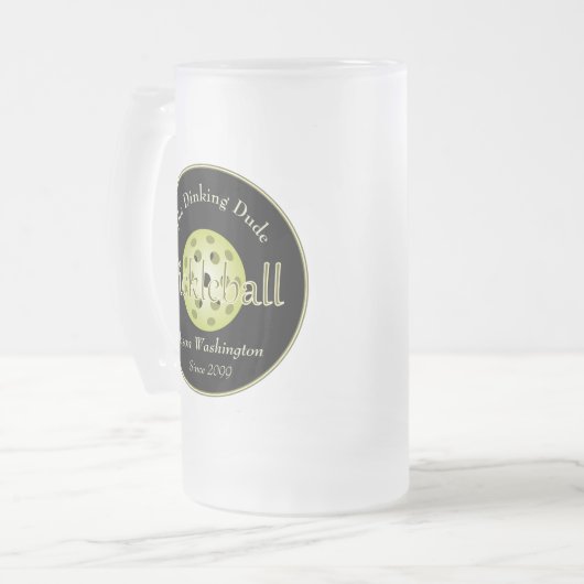 Het Dinking Duo of Dude Pickleball Ball Matglas Bierpul (Voorkant links)