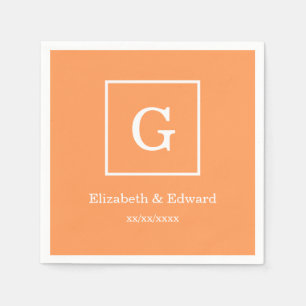 Het donkere Witte Ontworpen Aanvankelijke Monogram Servetten