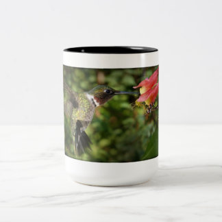 Het eerste komt, het eerste gediend (pap) tweekleurige koffiemok