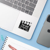 Het einde Afstuderen 2025 Cinema Afstuderen Sticker (Laptop met iPhone)