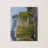 Het Empress Hotel in de binnenhaven in Legpuzzel (Verticaal)
